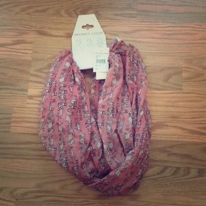 NWT Infinity Cat Scarf